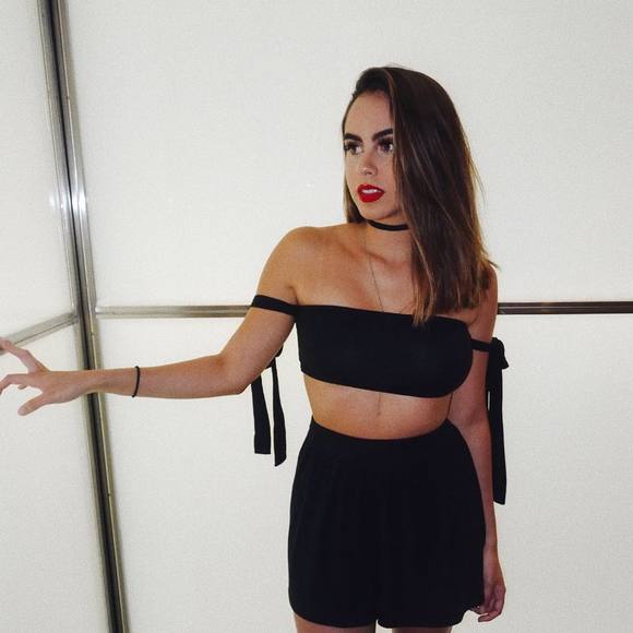 Meet your Posher, Michella - Picture 1 of 1